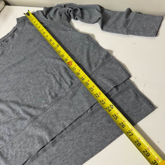 ALO Yoga Gray Boxy Long Sleeve Sweatshirt - Picture 7 of 8